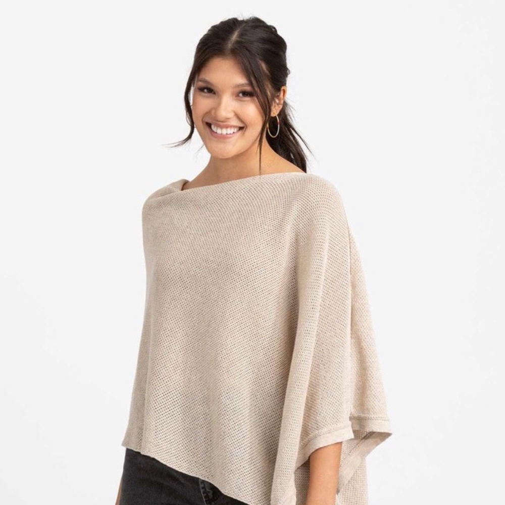 ISO Cocoon by We Are Amma. Any color! Thank you!